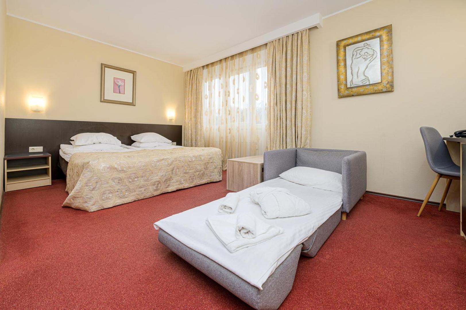 Hotel Rocca Al Mare Tallinn Buitenkant foto